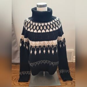 Old Navy Black Sweater with Cream & Tan Fair Isle Detail Size Small